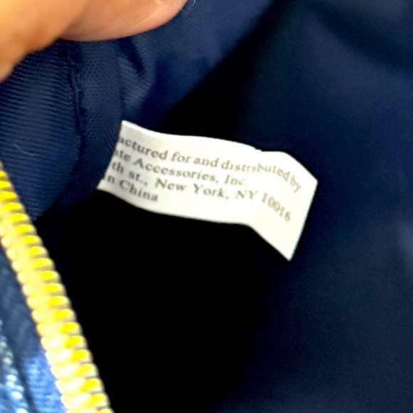 Ellen Tracy Red, Gold, and Cream Women's Bag - Picture 5 of 8